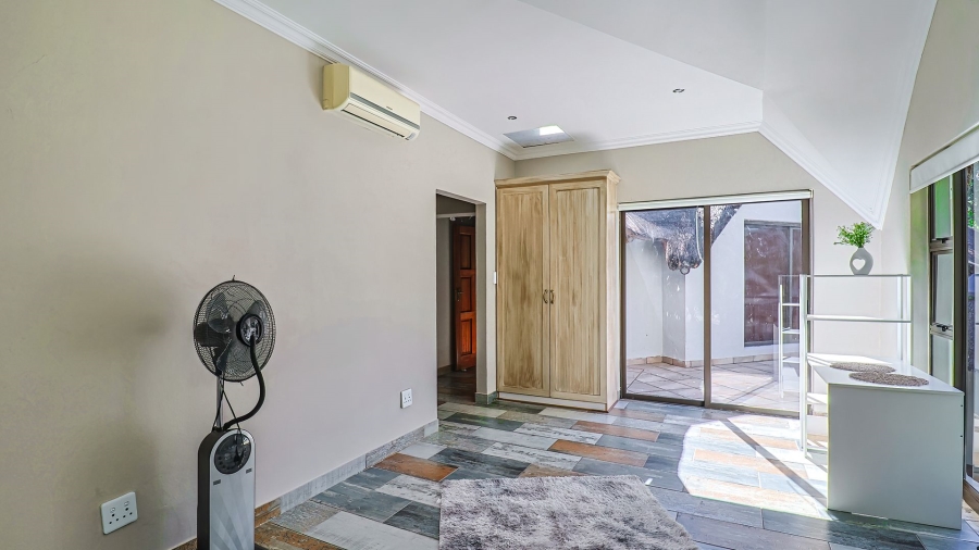 5 Bedroom Property for Sale in Kshane North West
